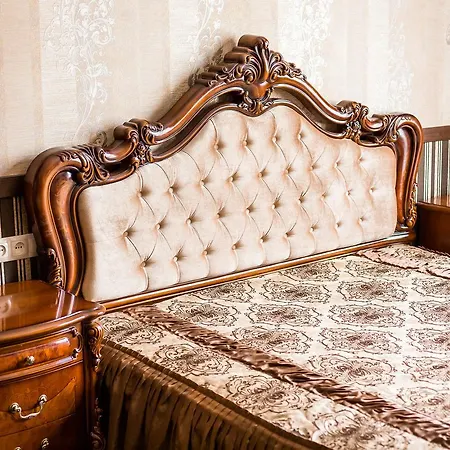 Apartment Beautiful D.galytskogo *