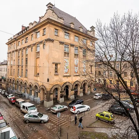 Beautiful D.galytskogo Lvov