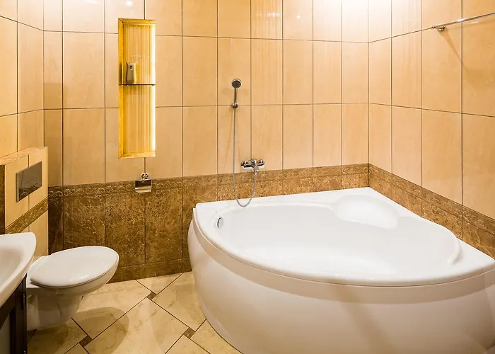 Beautiful D.galytskogo Apartman Lviv